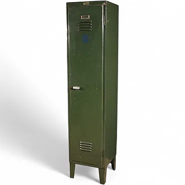 Italian cabinet in green lacquered metal, 70s