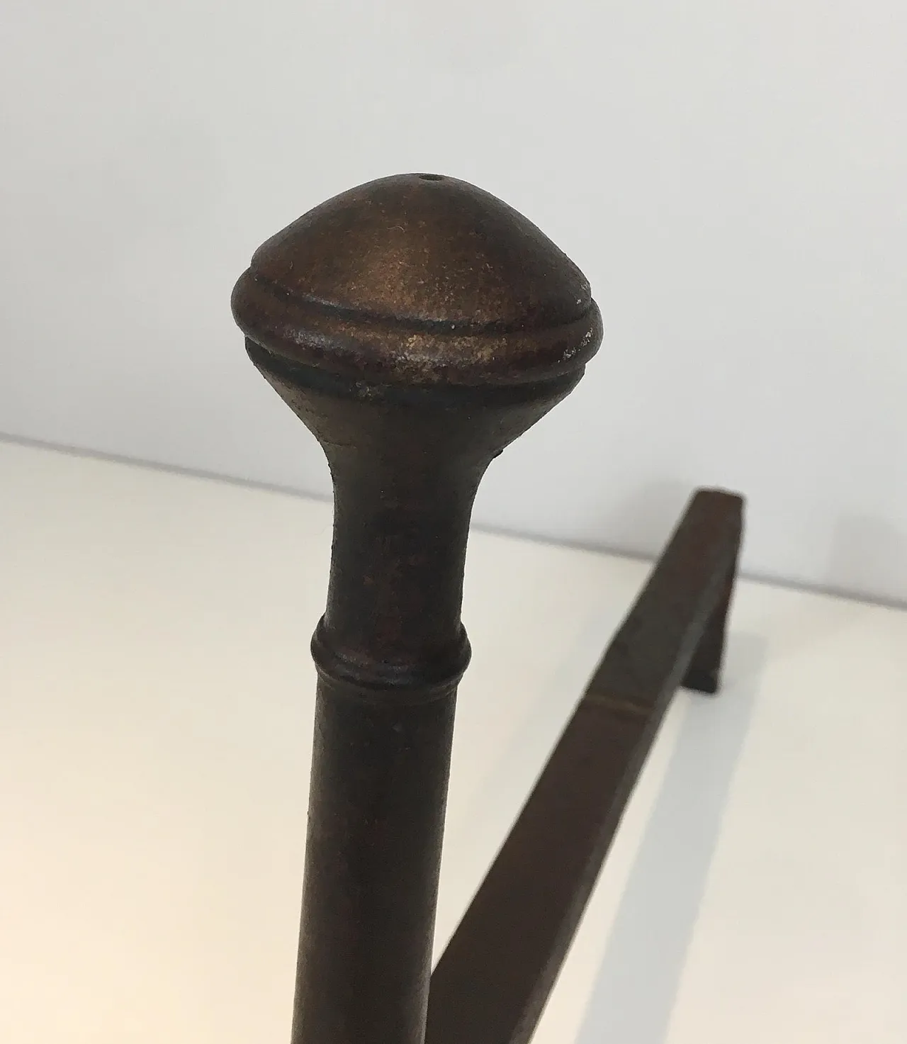 Coppia di alari in ferro battuto, stile gotico, francesi, '700 13