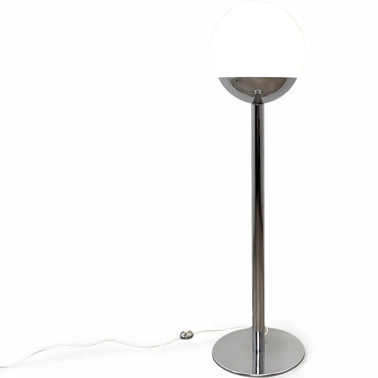Lampada da terra cromata con globo vetro, Itallia anni '70 9