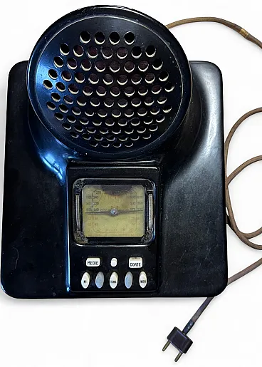 Castiglioni and Dominioni Phonola 547 Bakelite Radio