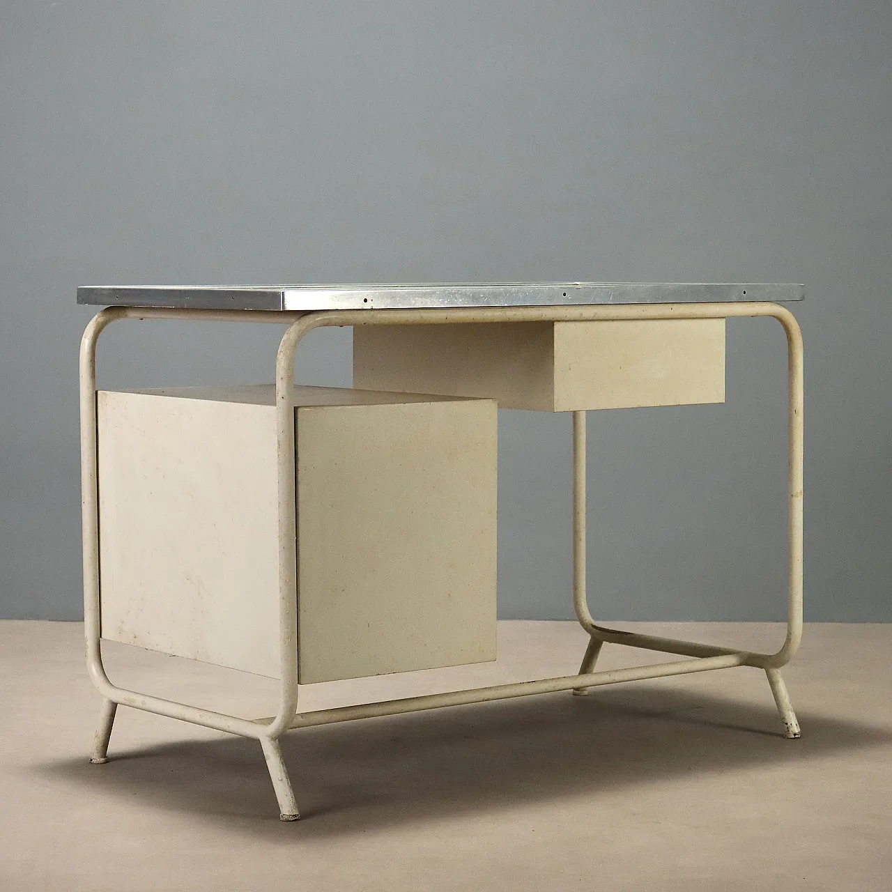 Metal desk, 1960s 9
