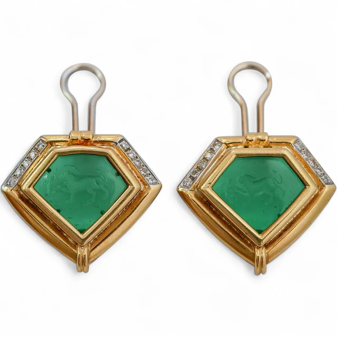 Stones, diamonds, 18 karat yellow gold earrings, 1950s 8