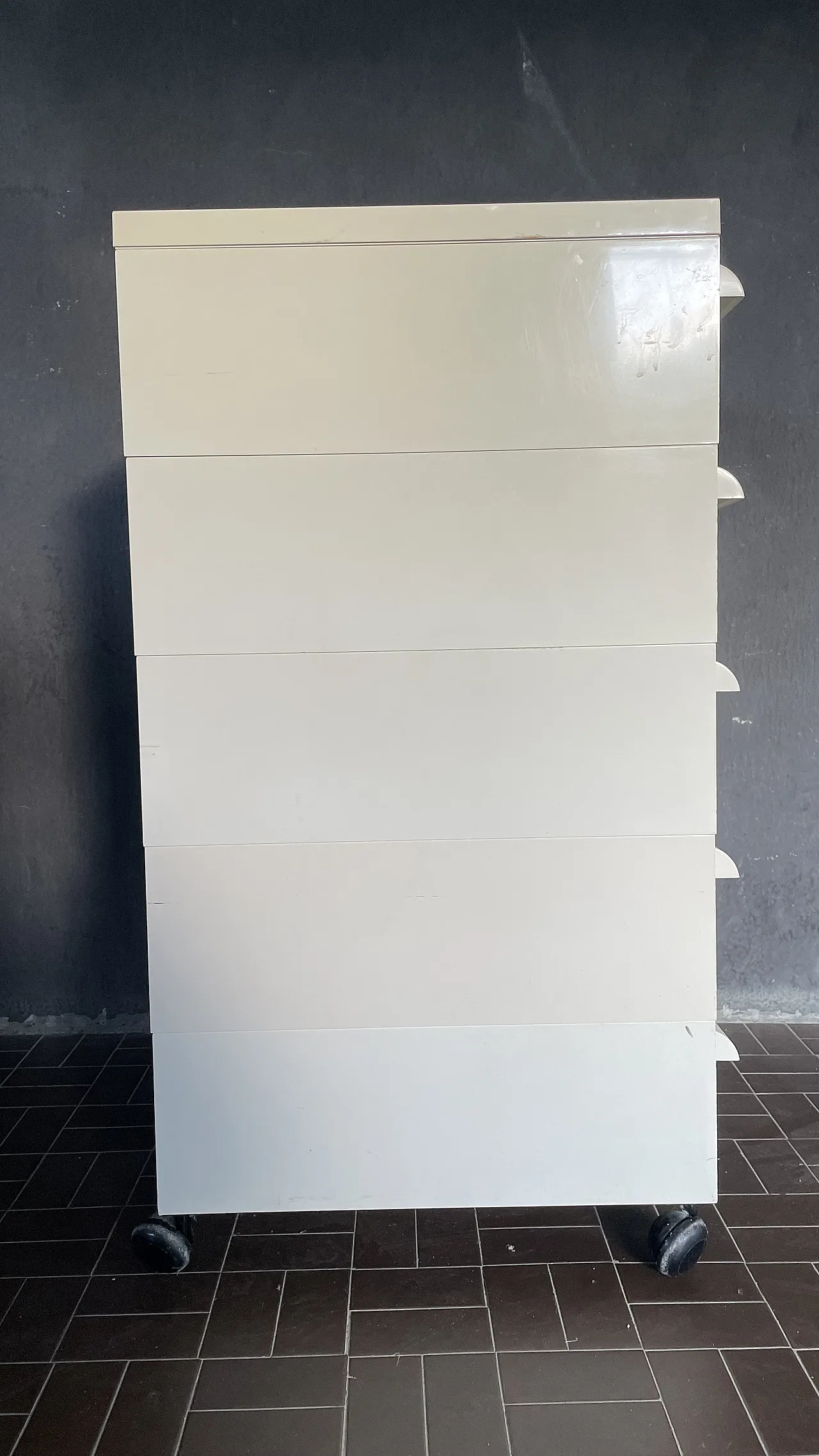 Chest of drawers in white plastic by Simon Fussell for Kartell, 1970s 2