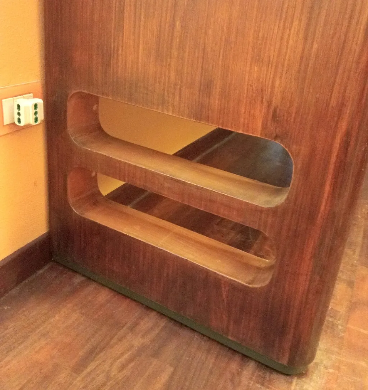 Sideboard by Paolo Buffa for La Permanente Mobili Cantù, 1940 9