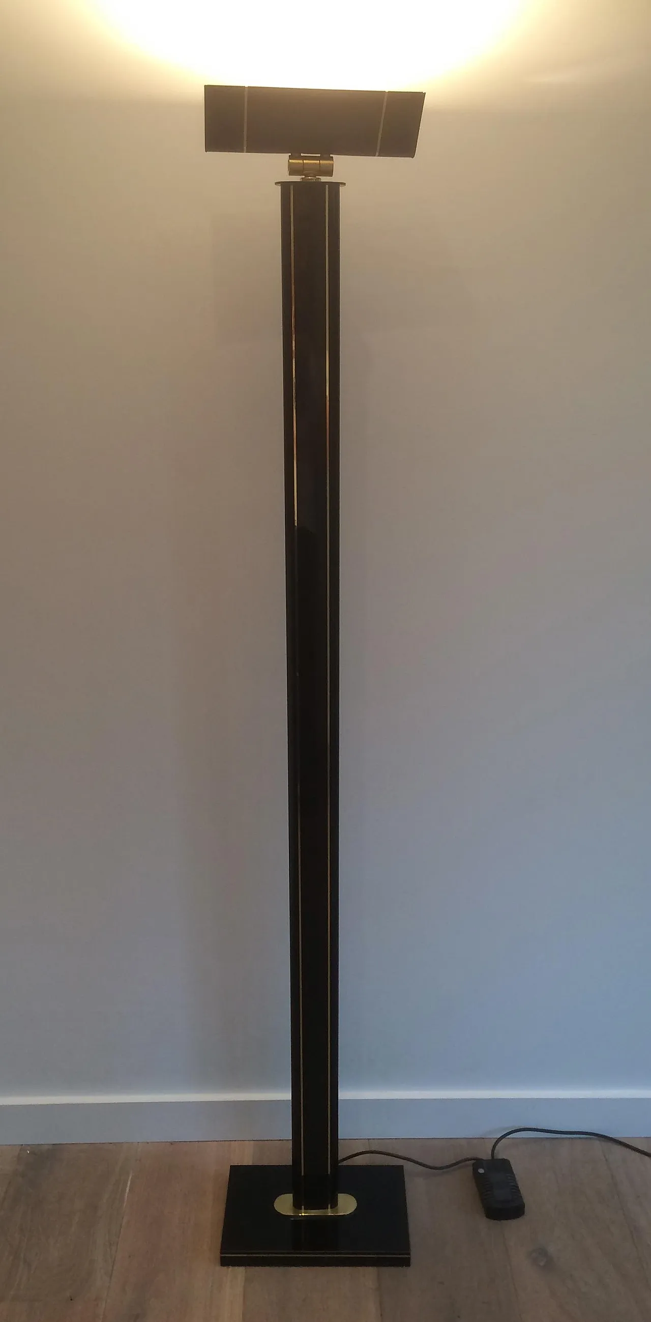 Lampada da terra ottone laccato nero, Francia, anni '70 8