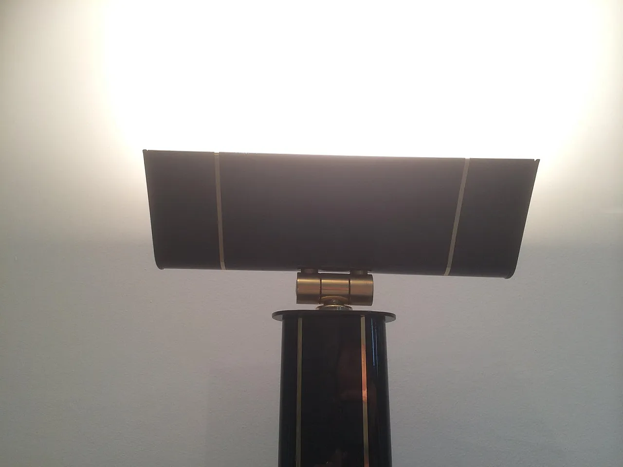 Lampada da terra ottone laccato nero, Francia, anni '70 9