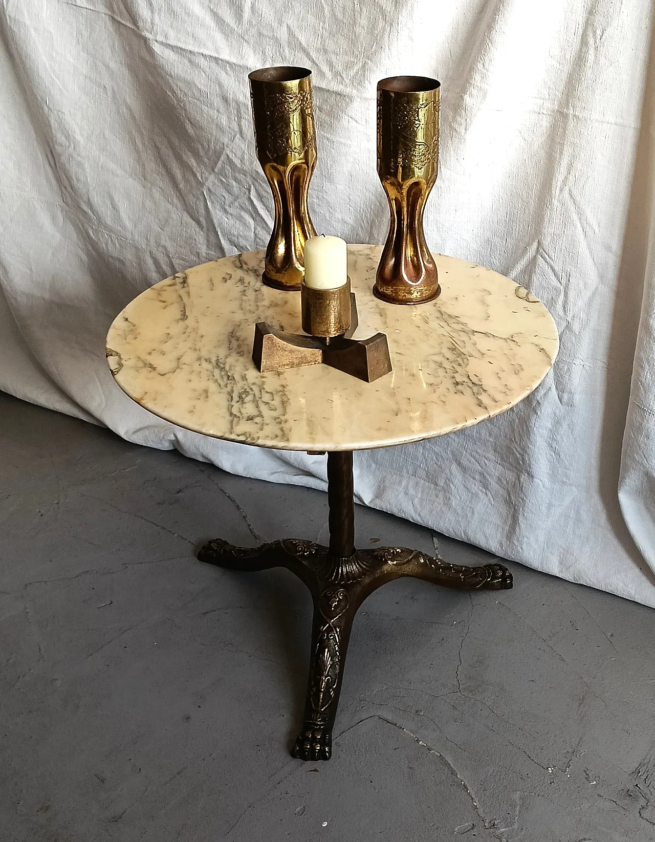 Coffee table in marble and brass, 1900s 26