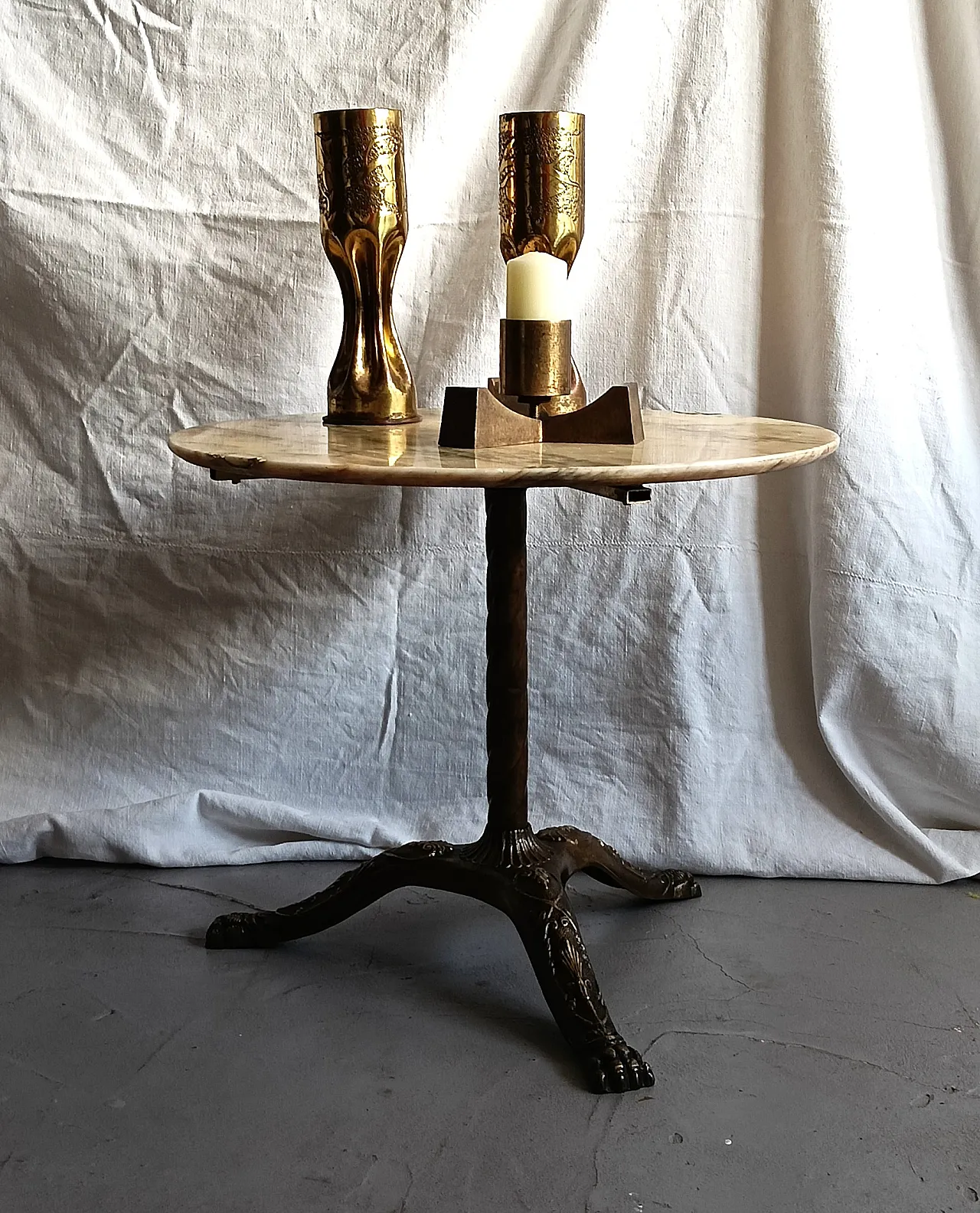 Coffee table in marble and brass, 1900s 28