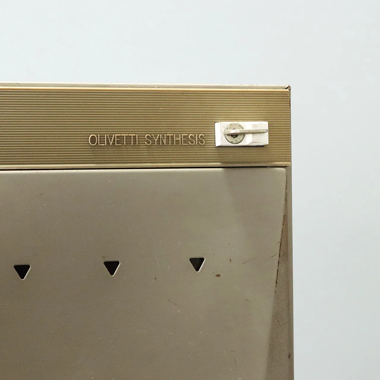 Ettore Sottsass's Synthesis filing cabinet for Olivetti, 1960s 4