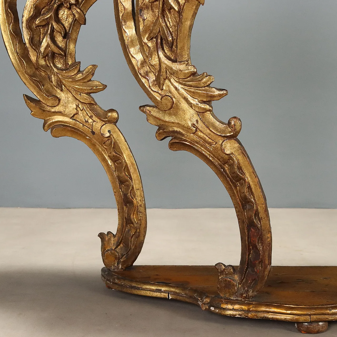 Eclectic console table in carved and gilded fir wood, 19th century 6