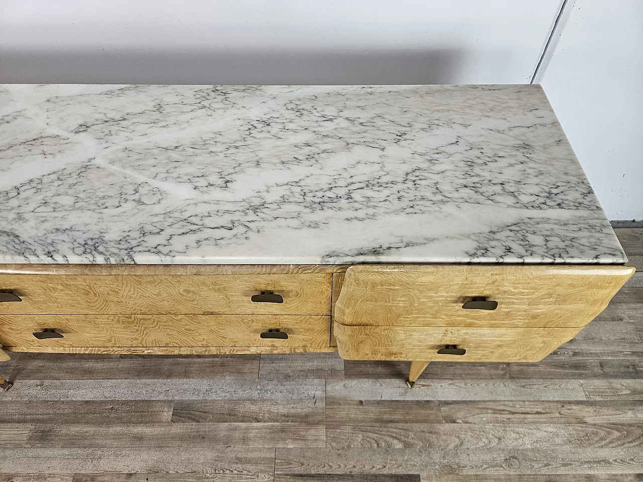 Maple and marble chest of drawers, 1950s 5