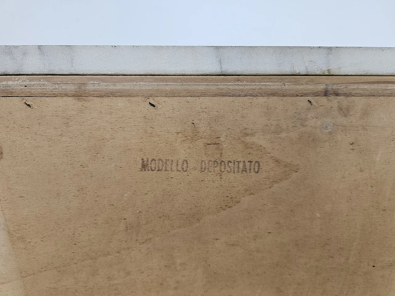 Maple and marble chest of drawers, 1950s 23
