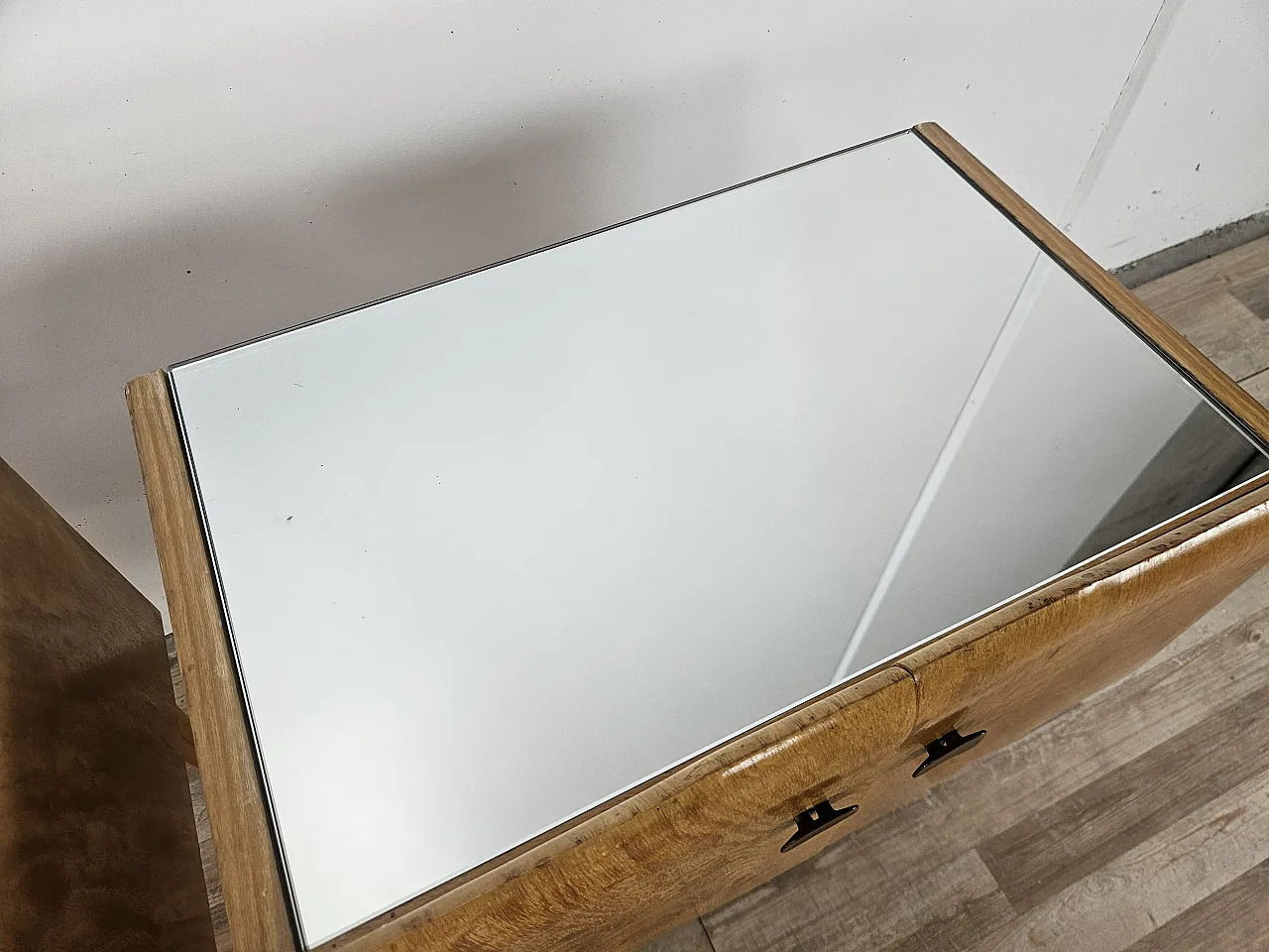 Pair of maple and glass bedside tables, 1950s 7