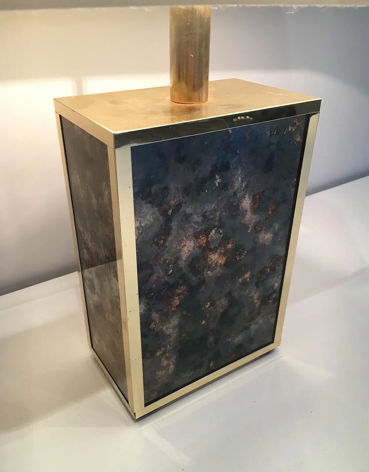 Foxed Glass and Gilt Metal Lamp in the Style of Aldo Tura, circa 1970 5