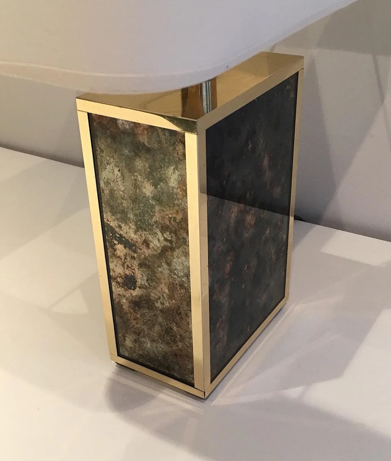 Foxed Glass and Gilt Metal Lamp in the Style of Aldo Tura, circa 1970 10
