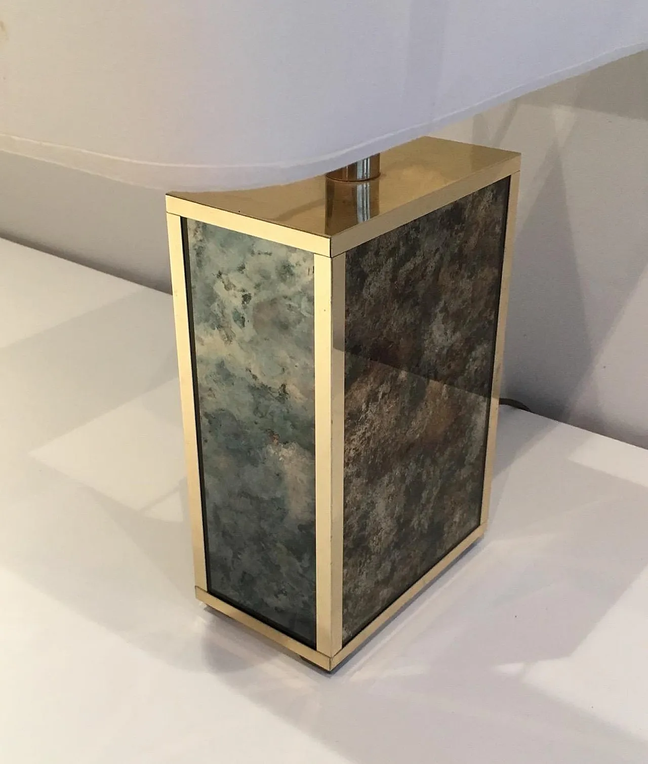 Foxed Glass and Gilt Metal Lamp in the Style of Aldo Tura, circa 1970 11
