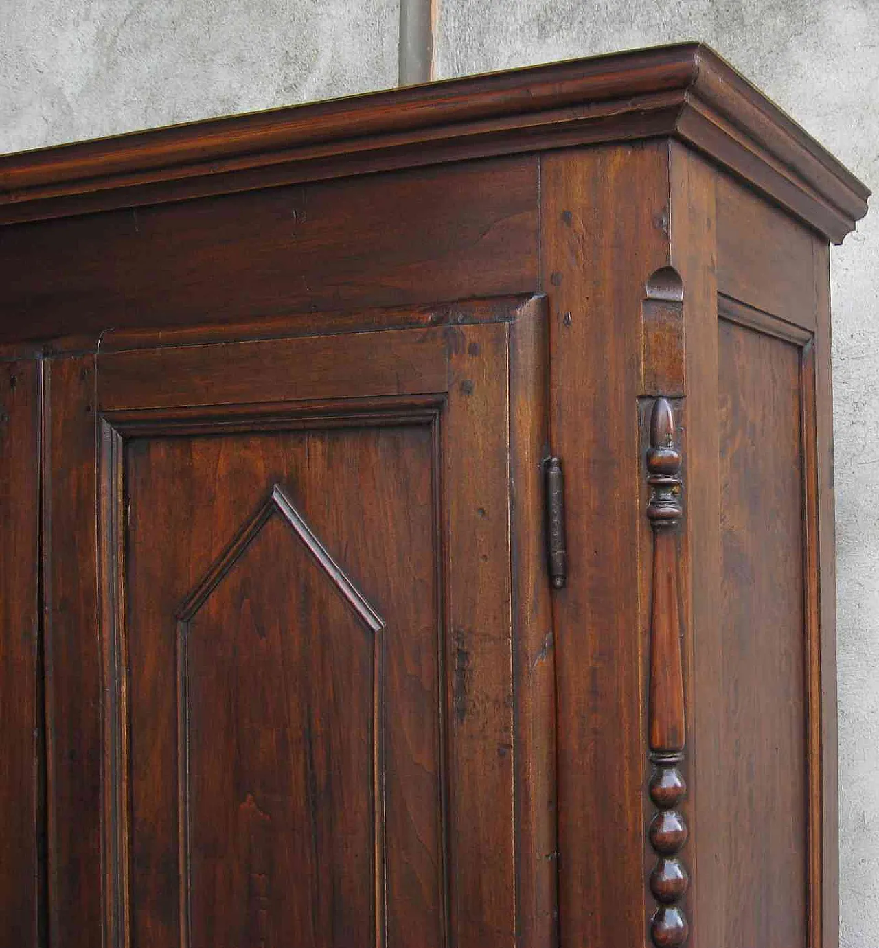 Wardrobe in solid wood, 19th century 4