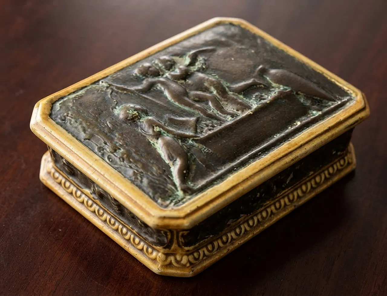 Ceramic casket with grape harvest scene, 1920s 11