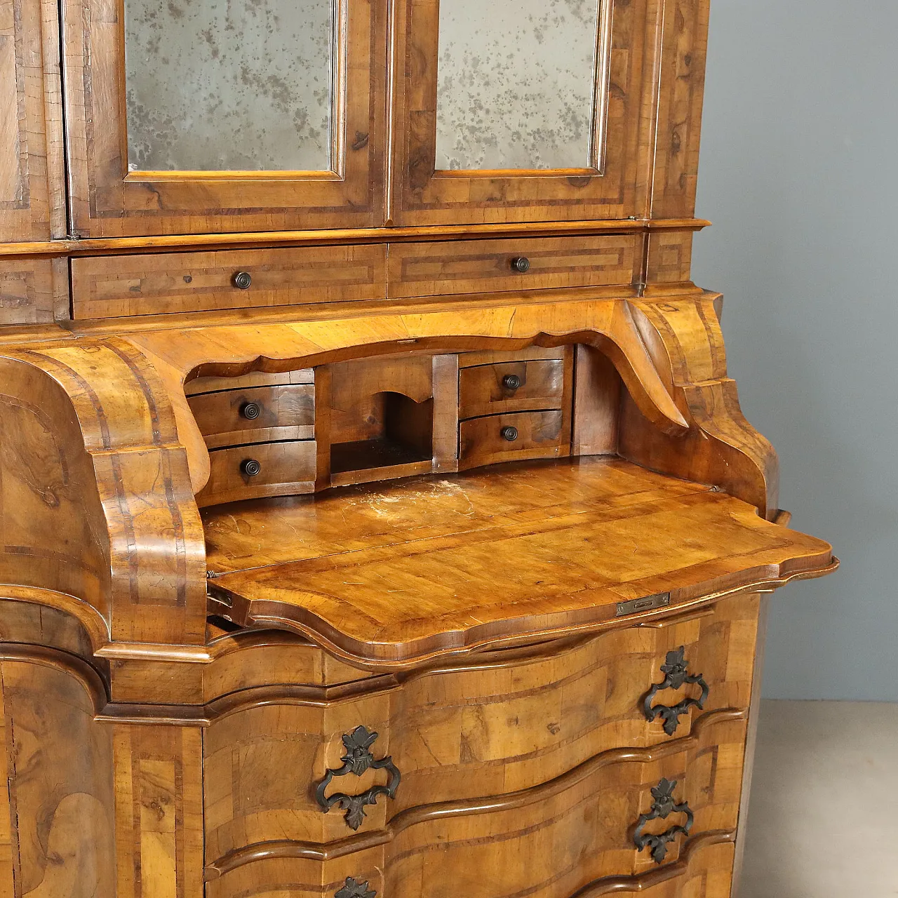 Walnut and burl burl trumeau, early 20th century 8