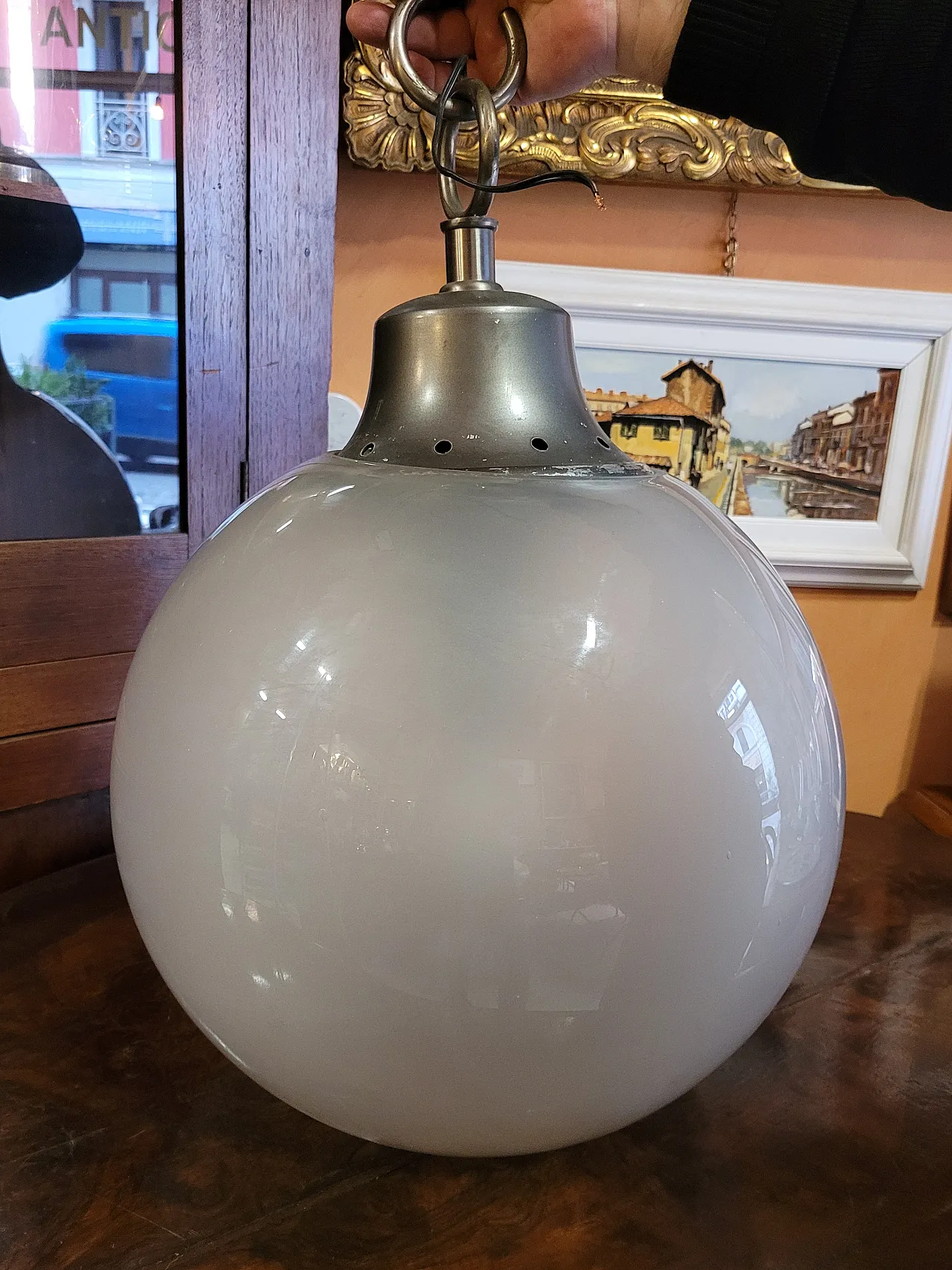 Pendant lamp mod. LS10 Boccia in metal and satin glass, 70s 13