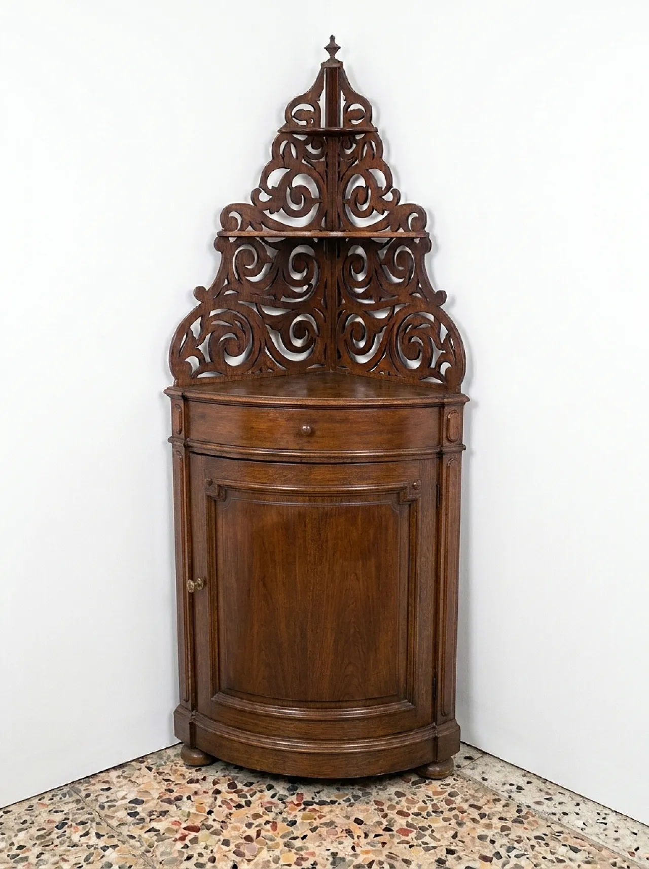 Corner walnut burl cabinet with carved pediment, 19th century 9