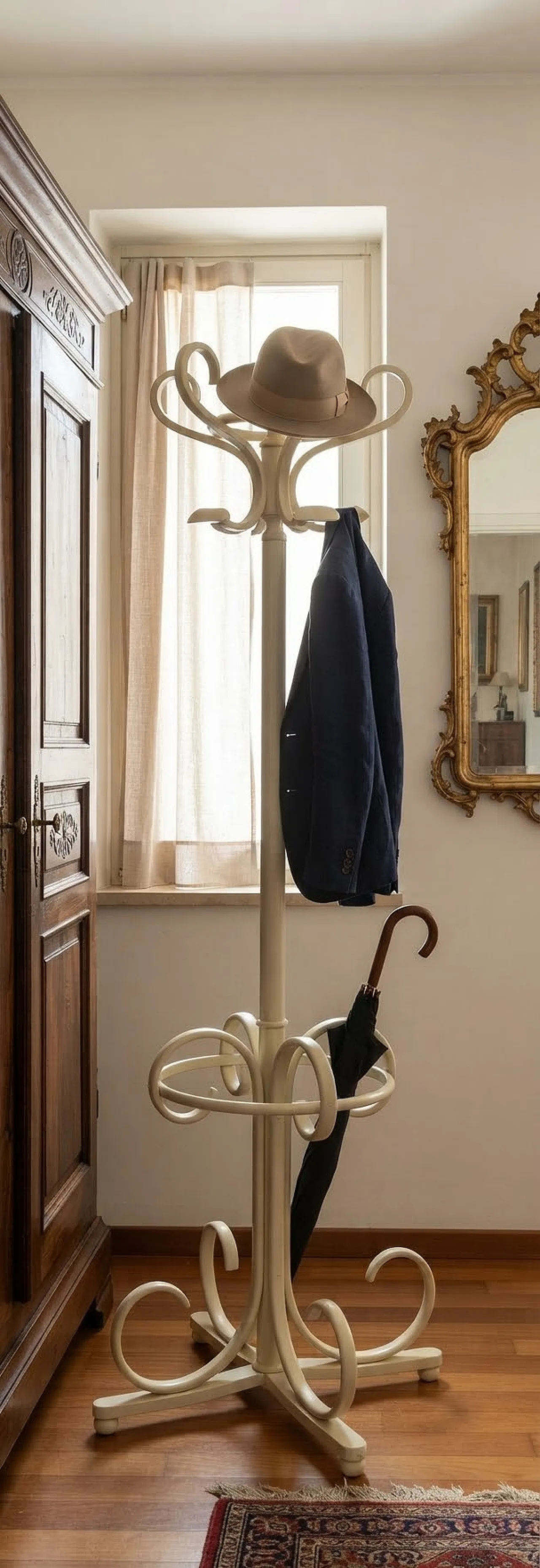 White bentwood coat rack, 1920s 7