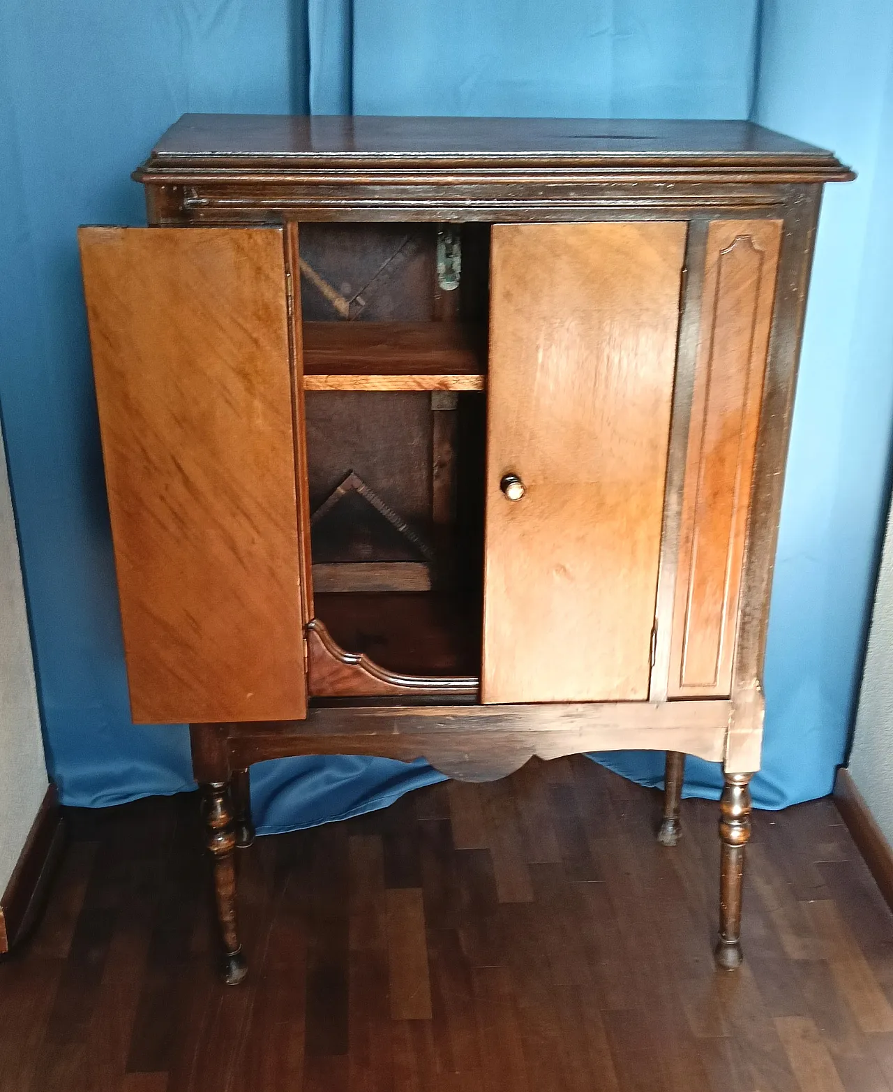Wood sideboard, 1920s 9