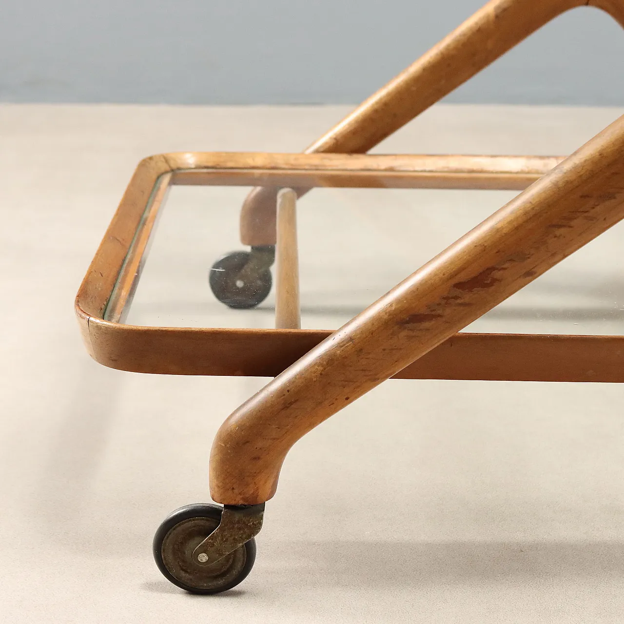 Service cart, 1950s 6