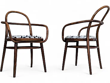 Pair of 615 bentwood armchairs by Radomír Hofman for Ton, 1960s