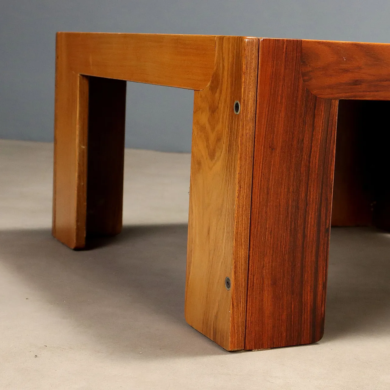 Coffee table by Afra and Tobia Scarpa for Cassina, late 20th century 5