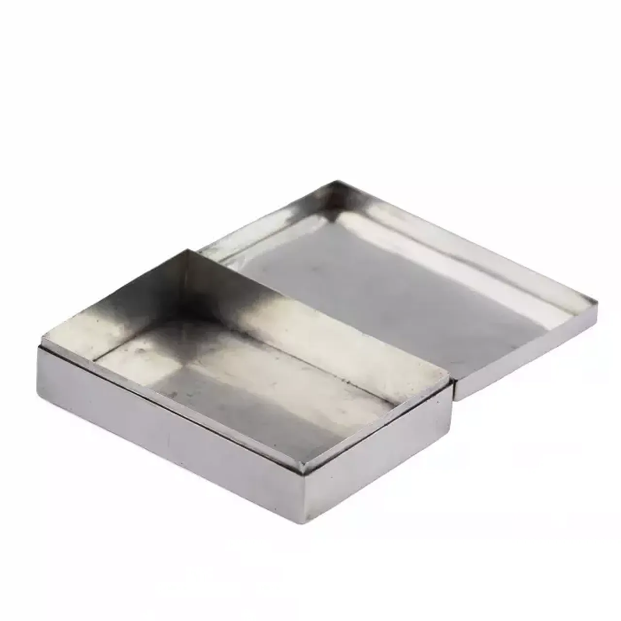 Silver cigarette case with hinged cover, 19th century 5