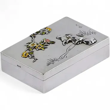 Silver cigarette case with hinged cover, 19th century
