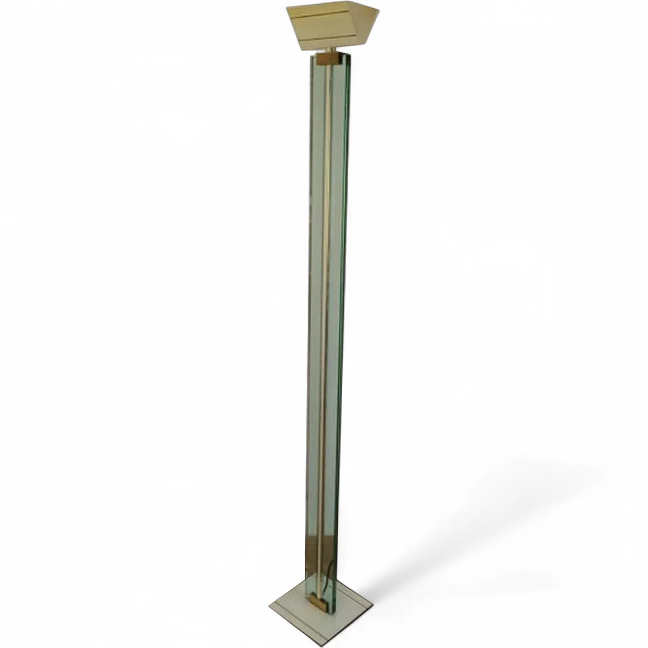 Lampada da terra in vetro, ottone e metallo laccato, circa 1970. 11