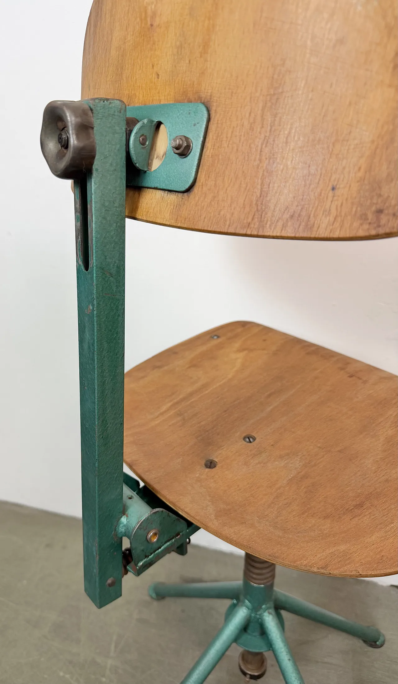 Dark Green Industrial Workshop Chair, 1950s 24