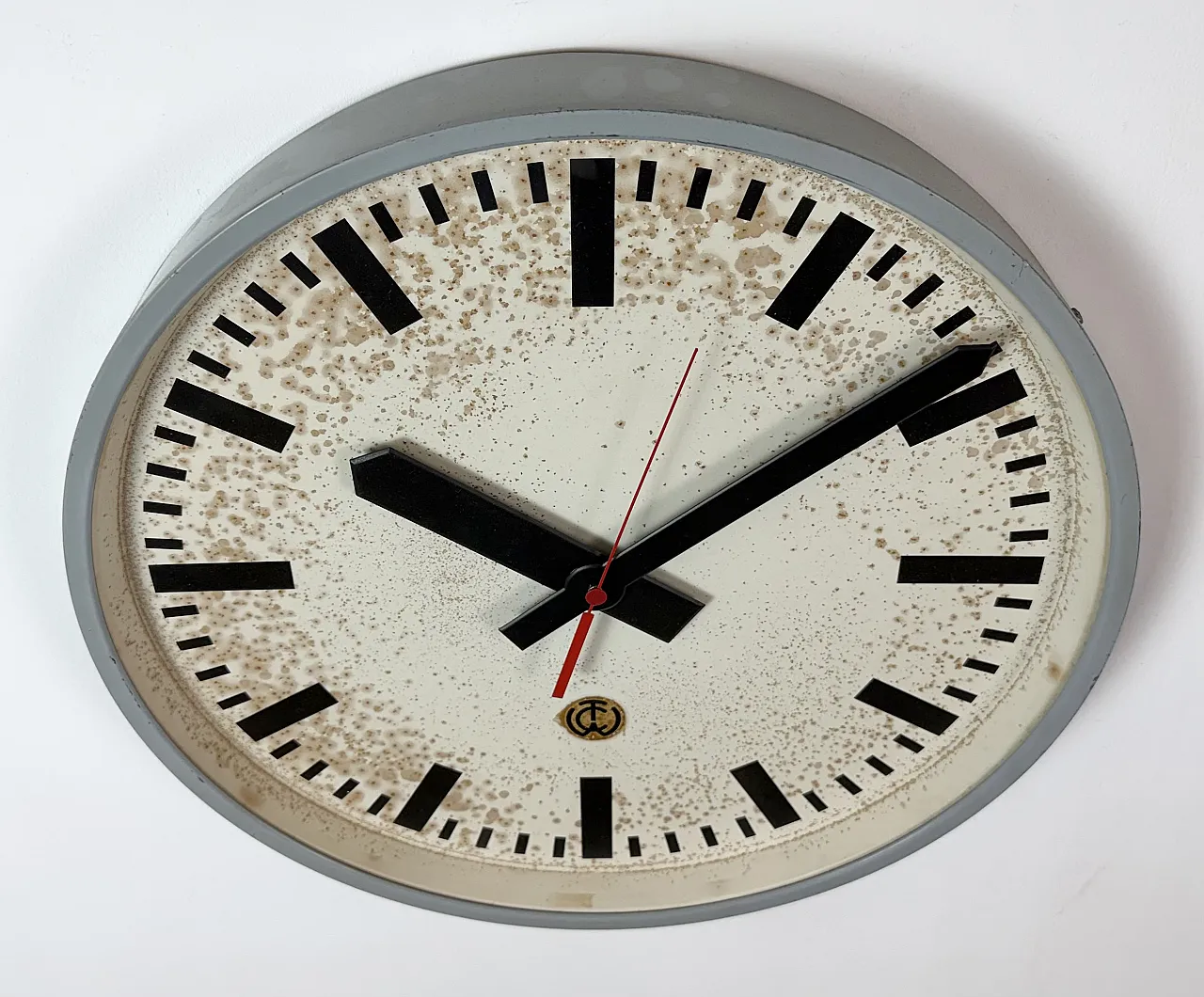 Large Grey Industrial Station Wall Clock from CTW , 1960 7