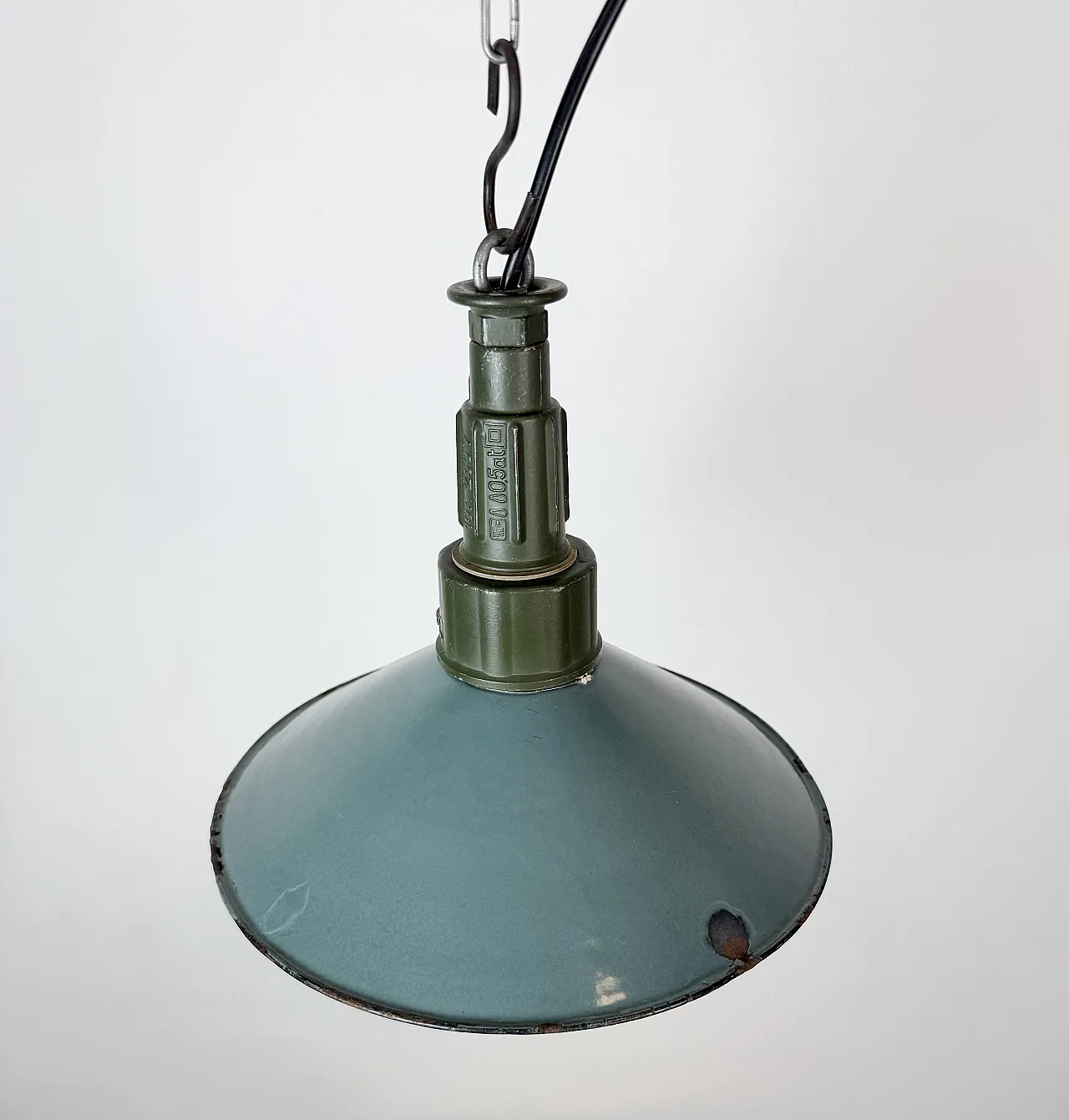 Industrial Petrol Enamel Military Pendant Lamp with Cast Aluminium Top 7