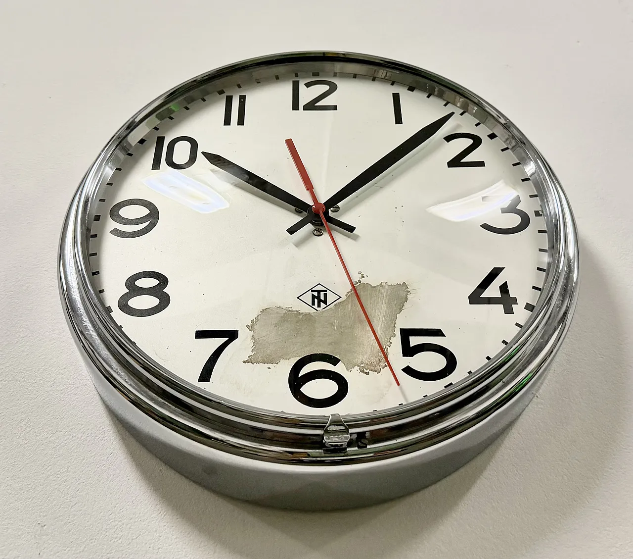Silver Industrial Wall Clock from TN, 1960s 7