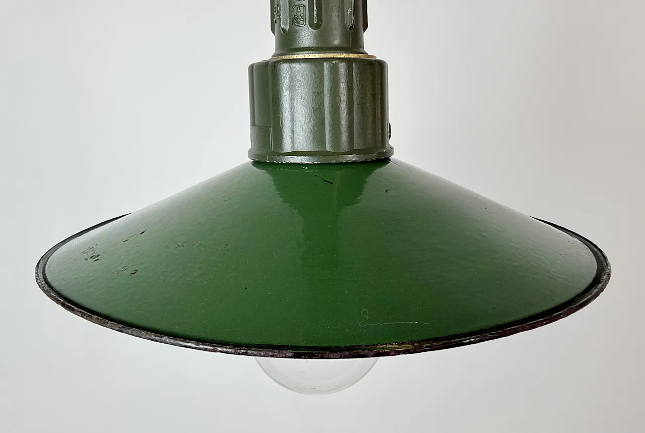 Industrial Green Enamel Military Pendant Lamp with Cast Aluminium Top, 5
