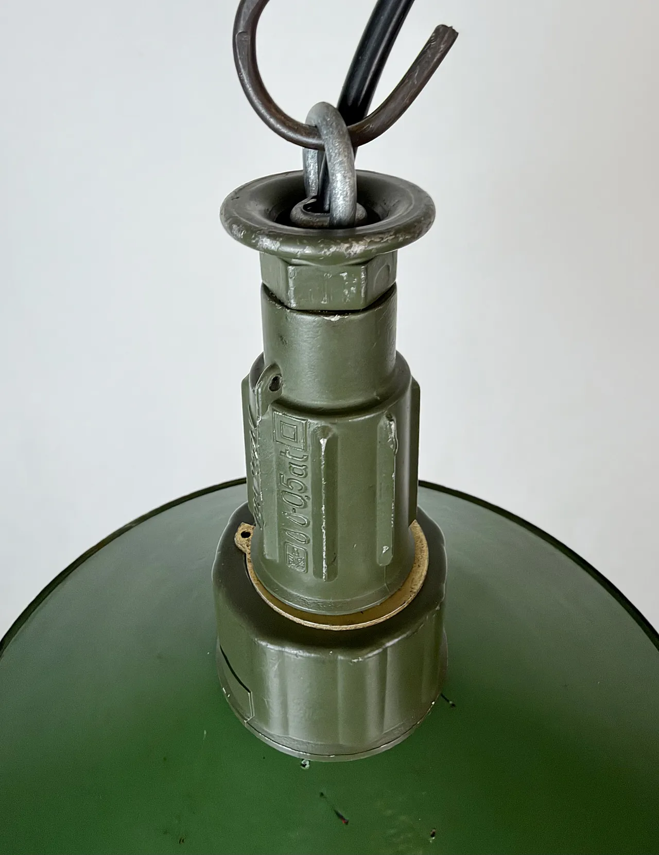 Industrial Green Enamel Military Pendant Lamp with Cast Aluminium Top, 8