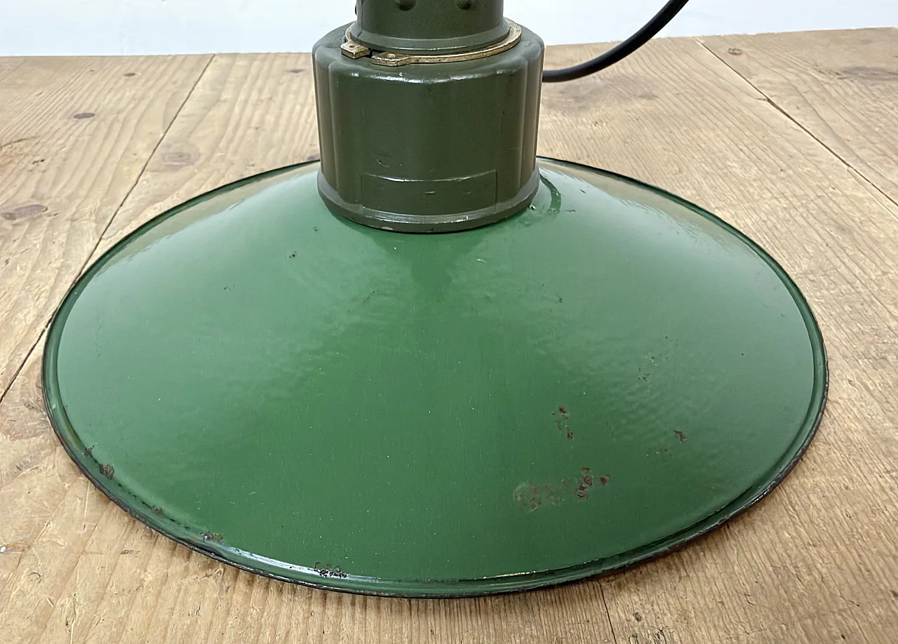 Industrial Green Enamel Military Pendant Lamp with Cast Aluminium Top, 16