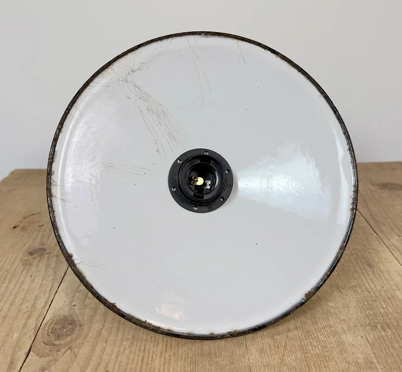 Industrial Green Enamel Military Pendant Lamp with Cast Aluminium Top, 17