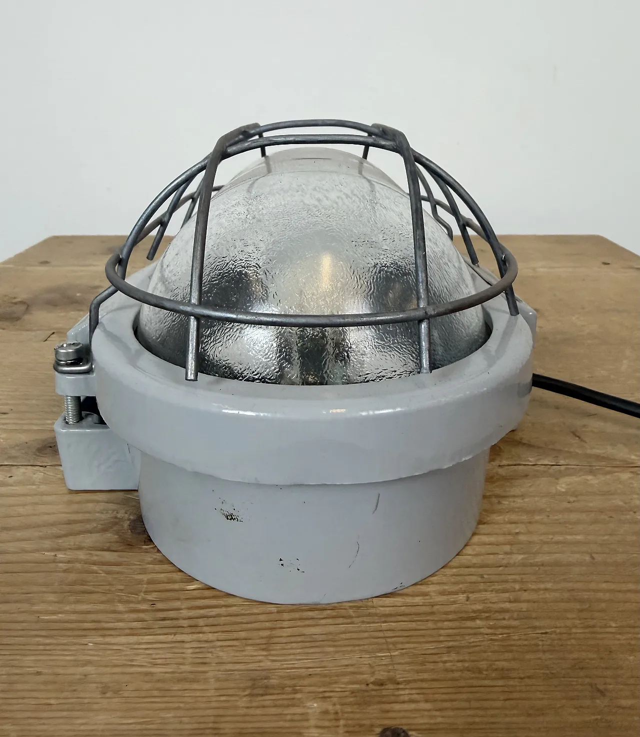 Grey Industrial Cast Aluminium Wall Light from Elektrosvit, 1970s 11