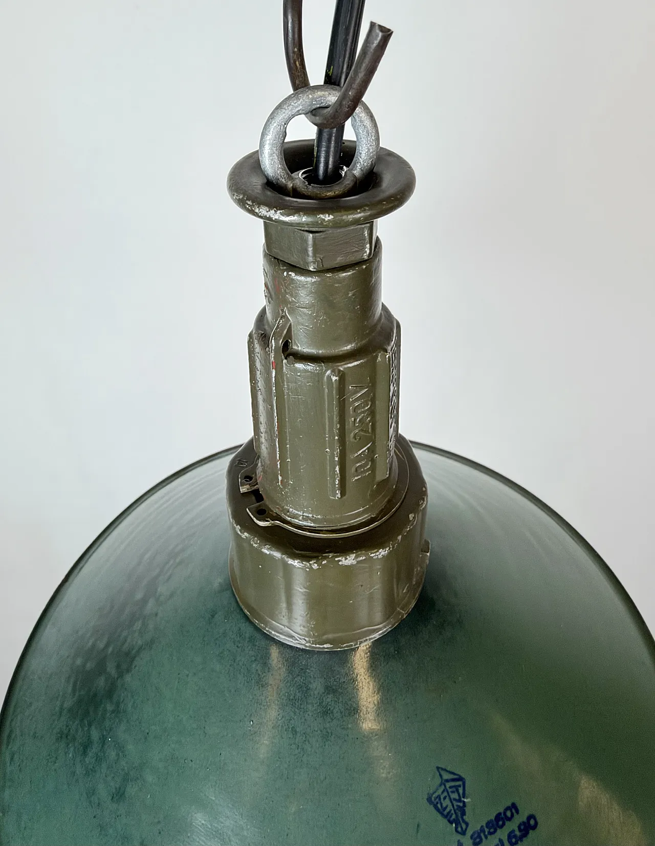 Industrial Green Enamel Military Pendant Lamp with Cast Aluminium Top, 9