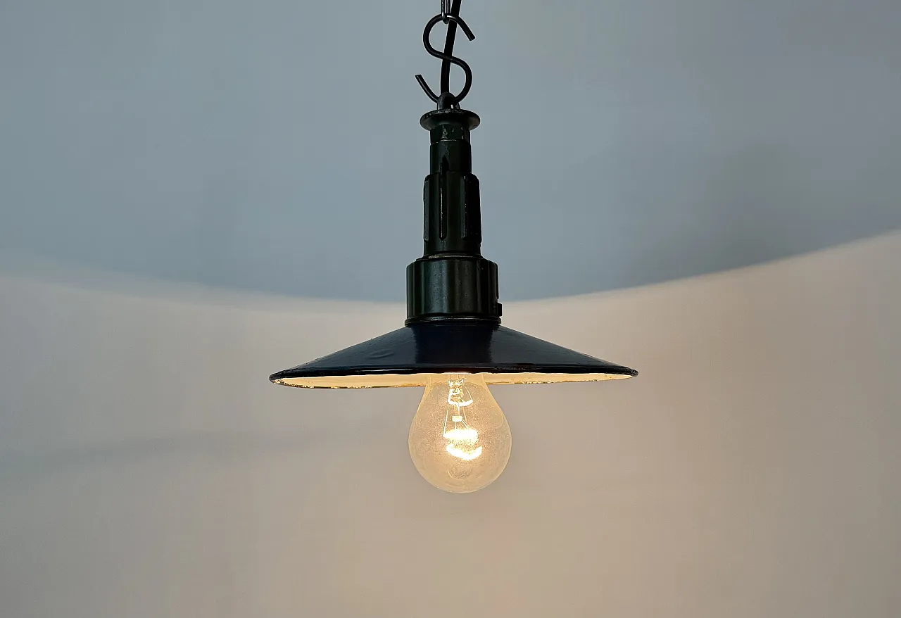 Industrial Blue Enamel Military Pendant Lamp with Cast Aluminium Top, 9