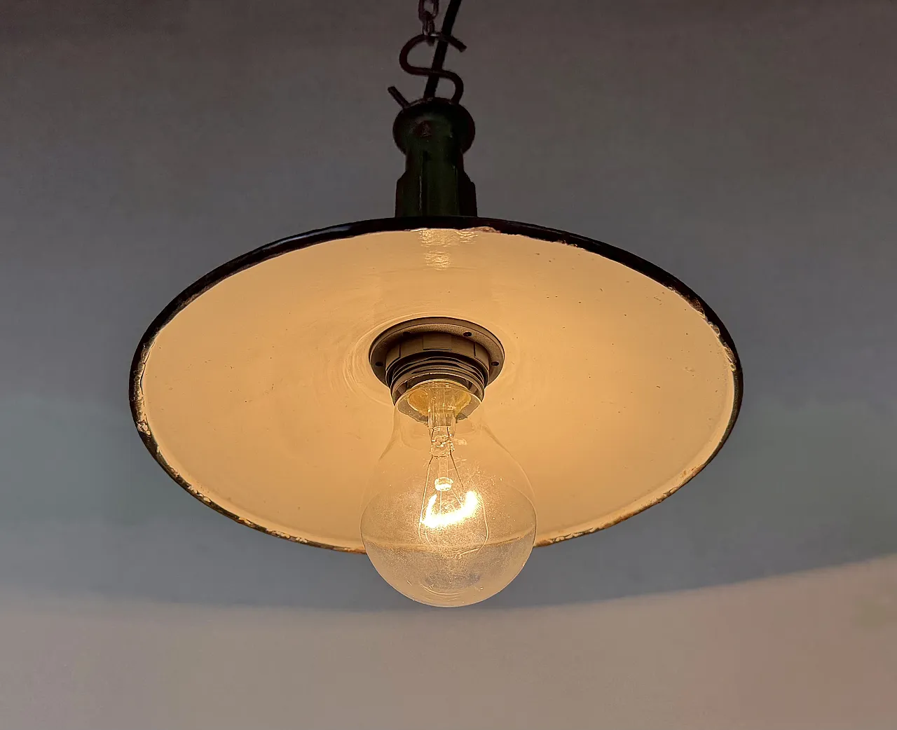 Industrial Blue Enamel Military Pendant Lamp with Cast Aluminium Top, 10