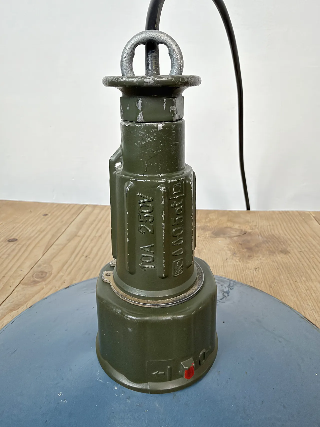 Industrial Blue Enamel Military Pendant Lamp with Cast Aluminium Top, 12