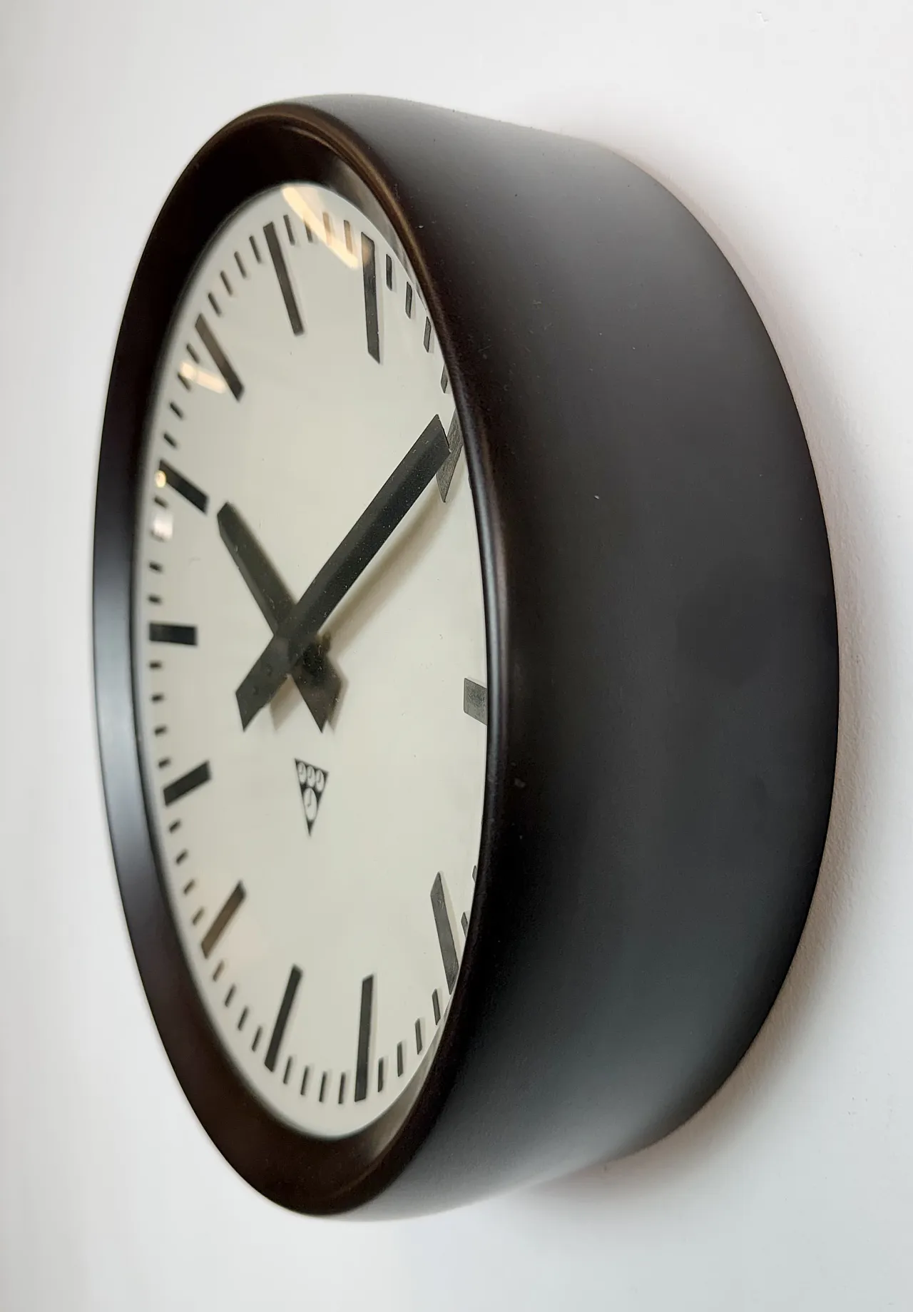 Industrial Bakelite Factory Wall Clock from Pragotron, 1960s 3