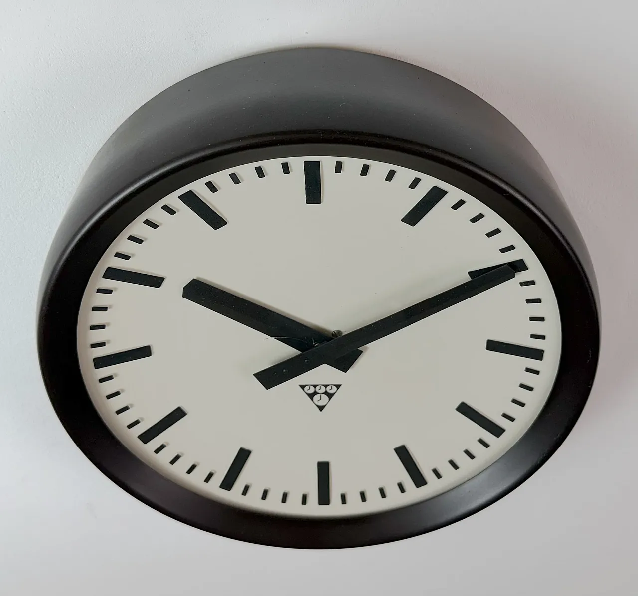 Industrial Bakelite Factory Wall Clock from Pragotron, 1960s 5