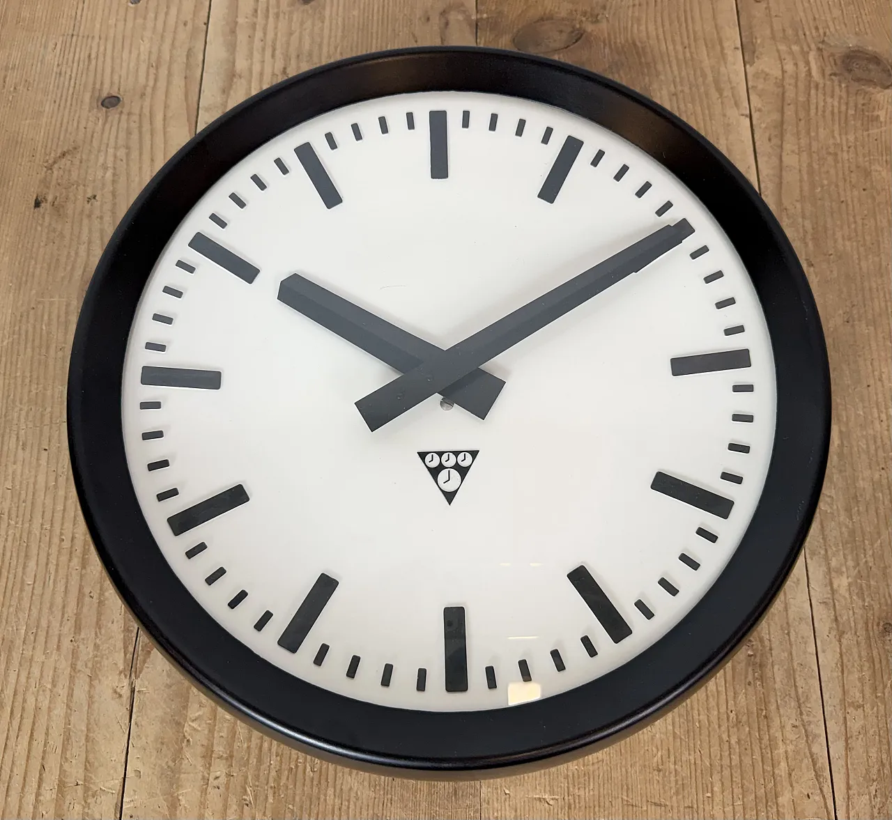 Industrial Bakelite Factory Wall Clock from Pragotron, 1960s 9