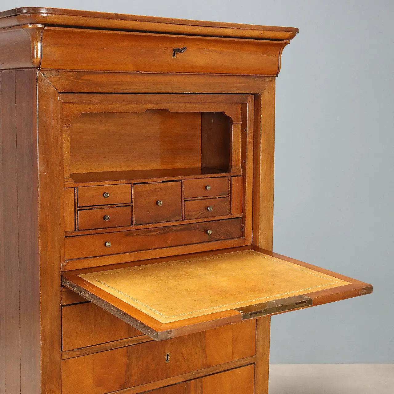 Charles X Secretaire in walnut with oak interior, 19th century 4
